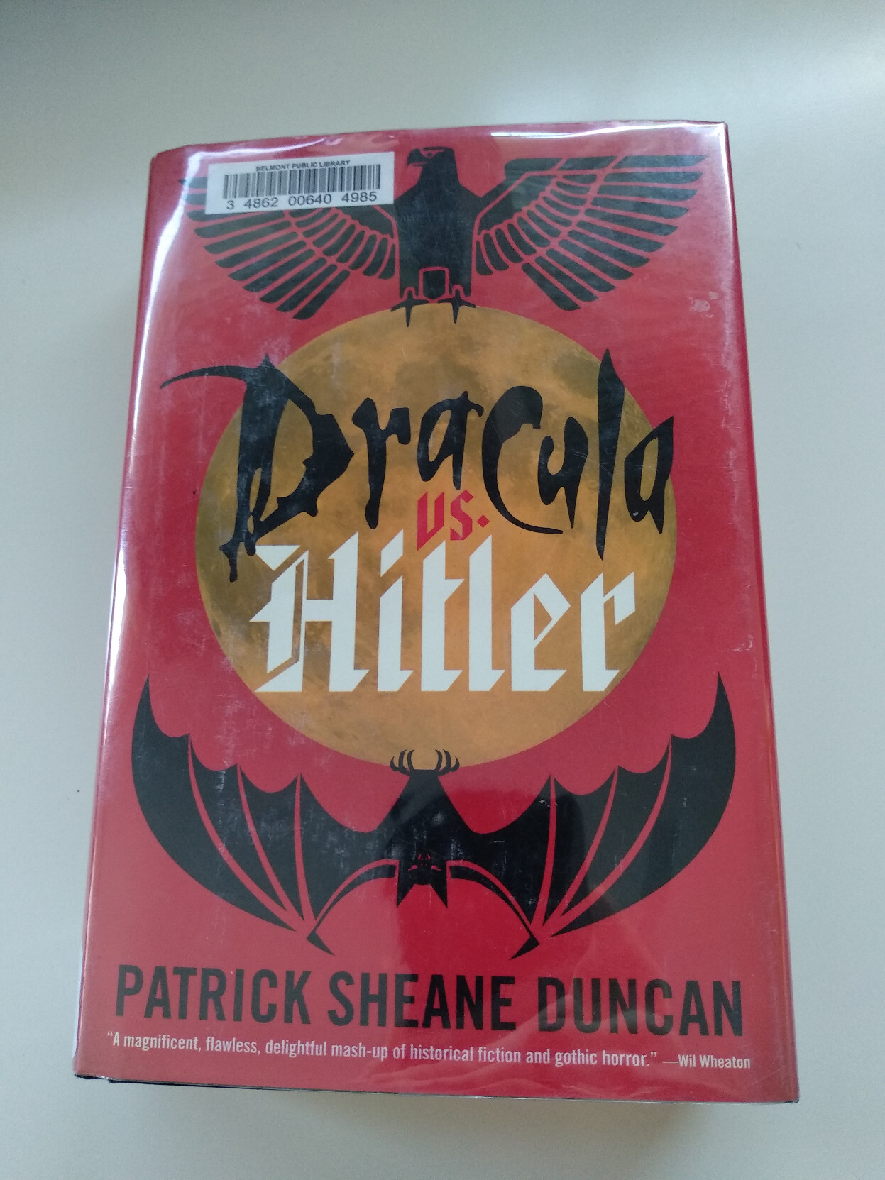 Portada del llibre Dracula versus Hitler.